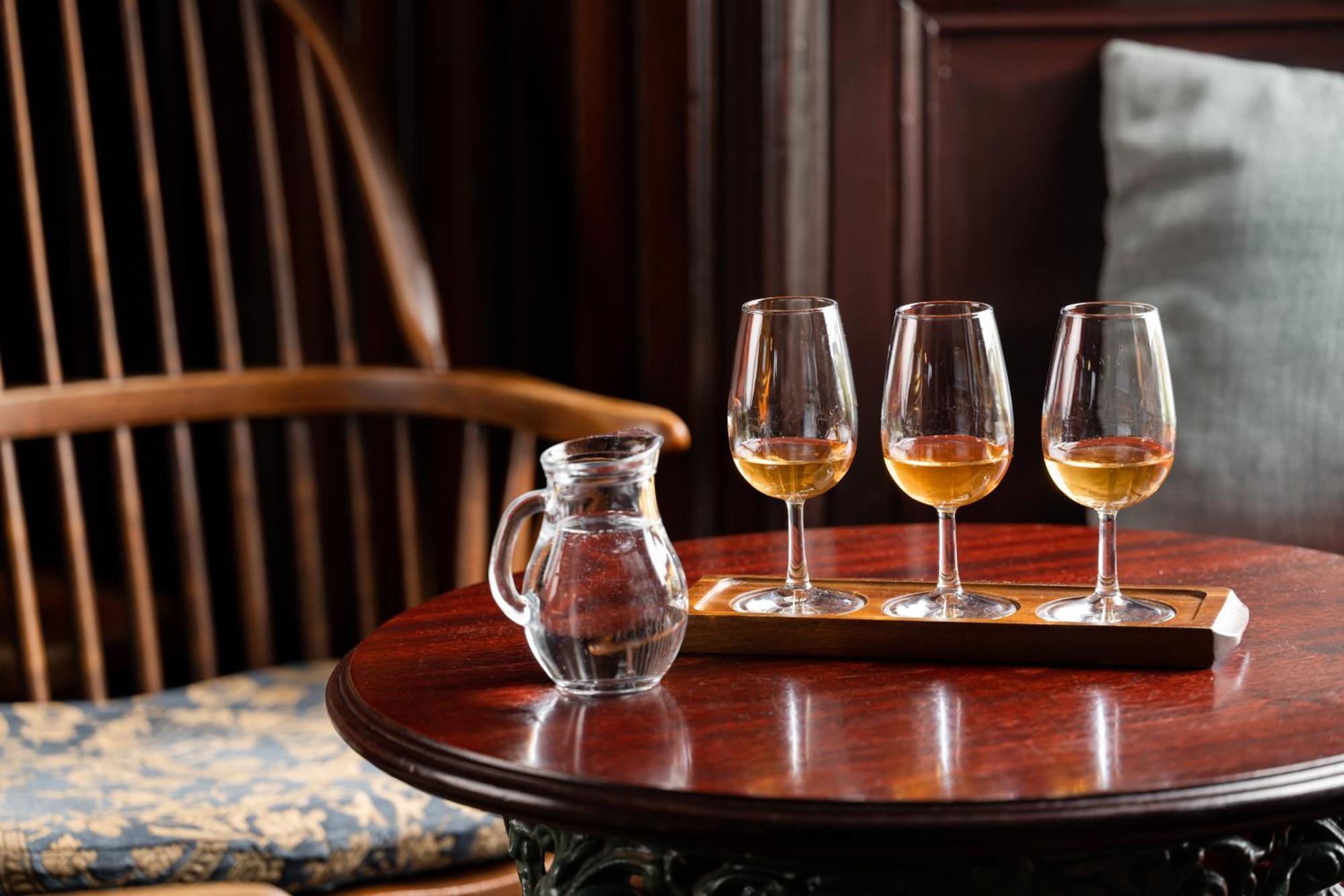 Bushmills Inn Hotel & Restaurant ภายนอก รูปภาพ