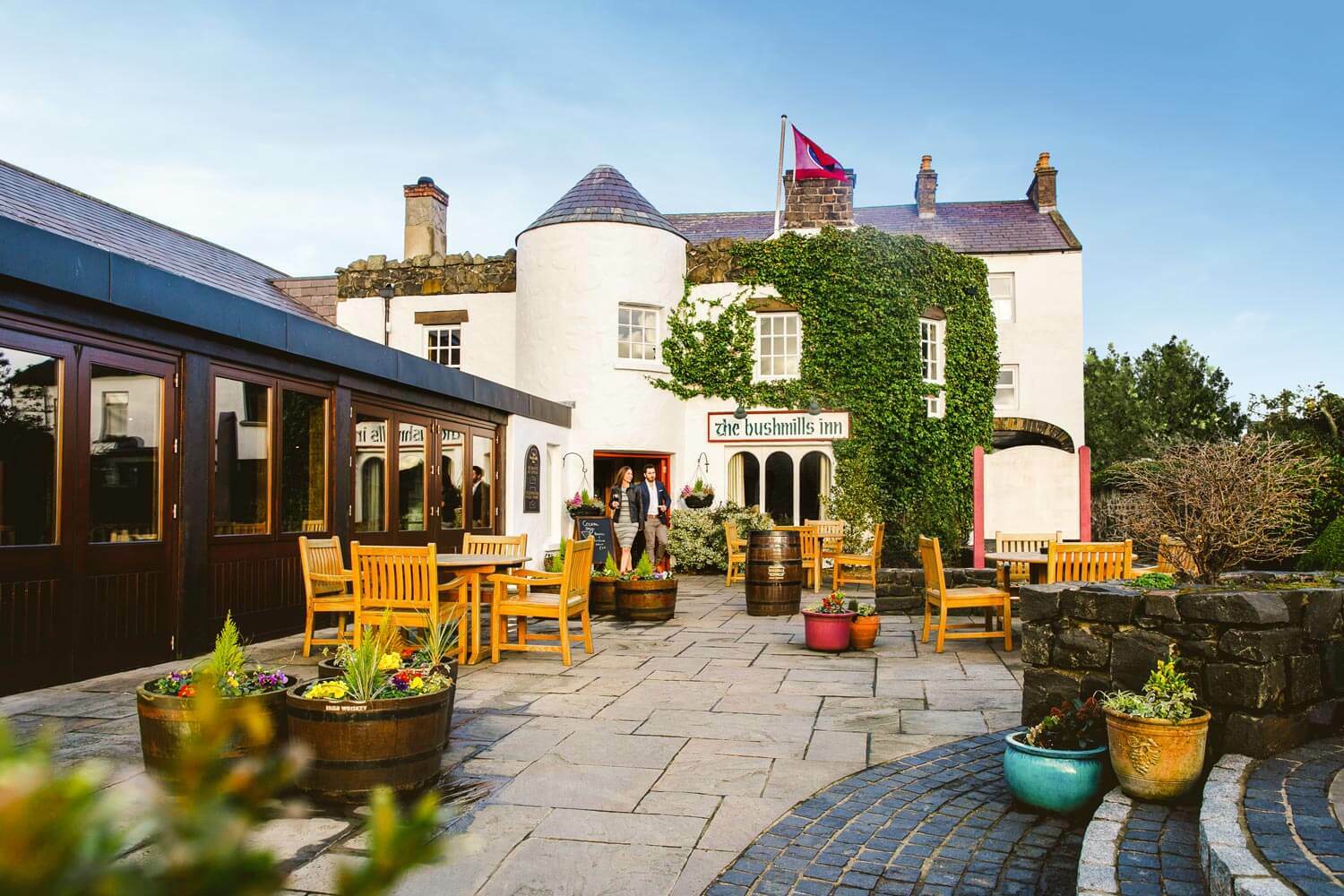 Bushmills Inn Hotel & Restaurant ภายนอก รูปภาพ