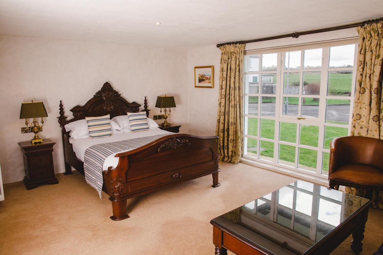 Bushmills Inn Hotel & Restaurant ภายนอก รูปภาพ